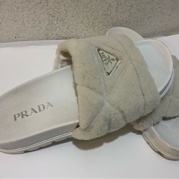 PRADA White Shearling Logo Triangle Detail Flat Slide Sandals Size 39.5/9.5 - Picture 5 of 14